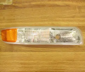 BIN-3C5 CHEVROLET CHEVY Nos Rh Turn Signal Running Lamp 1500 BIN-3C5 CHEVROLET CHEVY Nos Rh Turn Signal Running Lamp 1500