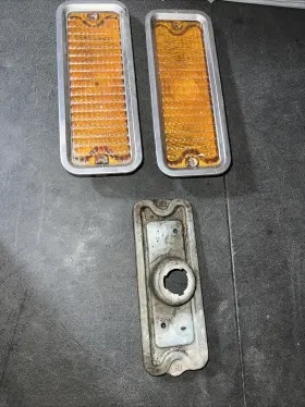 IP73 CHEVROLET Turn Signal Parking Light Lh Rh Amber Chevy