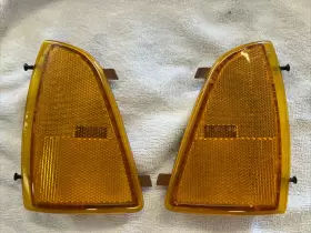 5976406 CHEVROLET Marker Signal Corner Parking Light Set