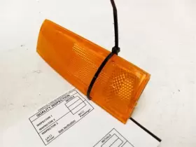 BLAZERS10 CHEVROLET TRUCK Front Rh Passenger Marker Lamp #2