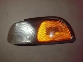 05220207 CHRYSLER Vision Left Turn Signal Parking Light Lens #2