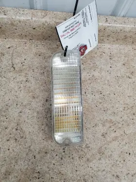 Lebaron CHRYSLER Driver Corner Light Lamp Turn Signal Door