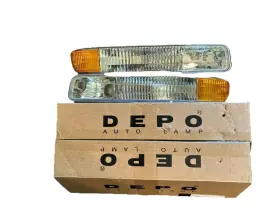 332-1677R-US DEPO Parking Light Set 1500 Gmc Sierra Yukon