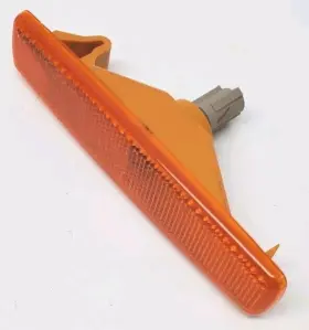 92302-25600 DEPO Keystone Perfectfit Front Marker Light Right