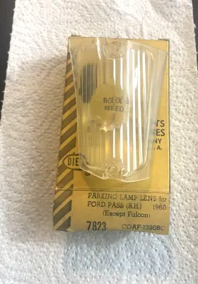 7823 DIETZ Parking Lens Right Nos Ford