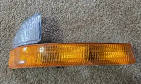 55055172 DODGE Right Passenger Front Turn Signal Parking Lamp