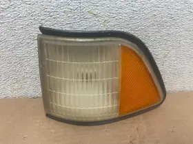CH2519102 DODGE Front Left Driver Lh Turn Singal Dg Spirit