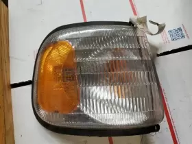 VDOD3500 DODGE TRUCK Passenger Corner Light Beside Headlamp