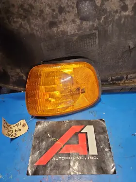 116-03460 DODGE TRUCKS Van Left Parking Lamp Turning Signal