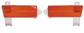 L70F DYNACORN Fender Lamp Lower Chevelle