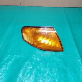 MZ194-B000L EAGLE EYES Right Marker Turn Signal Light 323