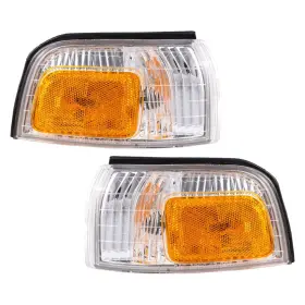 VS-11559-HD046-B000L EAGLE EYES Driver Turn Signal Corner Set