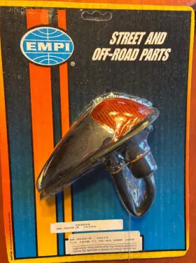98-9529-0 EMPI Box Front Turn Signal #2