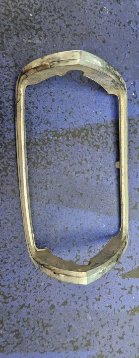 D4WB-13A252-AA FORD Lh Turn Signal Bezel Light Mercury Cougar