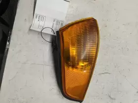 116-00845R FORD Passenger Corner Light Lamp Turn Signal Park