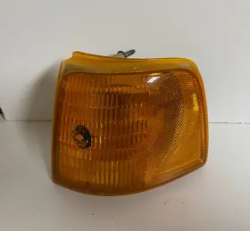 116-00894 FORD Driver Corner Light Lamp Turn Signal Ranger 116-00894 FORD Driver Corner Light Lamp Turn Signal Ranger