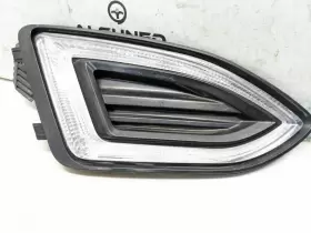 FT4Z-13200-G FORD Front Right Lower Bumper Lamp Edge Park