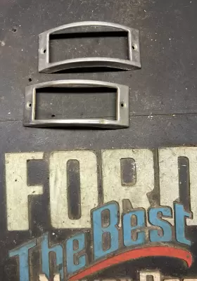 Ford 1949 Vtg 1948-1950 Truck F1 F2 F3 Parking Lens Trim Turn