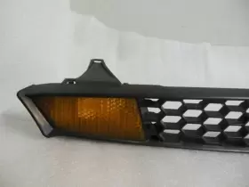 2M5Z13200BA FORD Svt Upper Grill Front Turn Signals Honeycomb #2