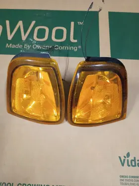 354158 FORD Turn Signal Parking Light Lamp Ranger Park