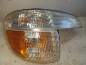 44ZH984 FORD Right Front Parking Turn Signal Lamp Explorer