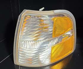 4L2Z13201AA FORD Driver Corner Light Lamp Turn Signal Park