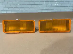 94L240 FORD Lamp Lh Rh Amber Lens Mustang Park