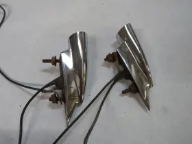 C1SB-13052-A FORD Tbird Top Fender Turn Signal Indicators #3