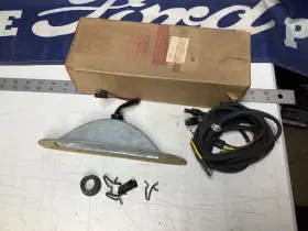 C1TZ-13A311-B FORD Nos Right Rear Turn Signal Lamp Light Kit