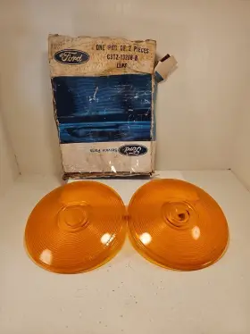 Ford C3tz-13208-b Nos Oem 1963-66 Truck Bronco Amber Parking Light Lense Set