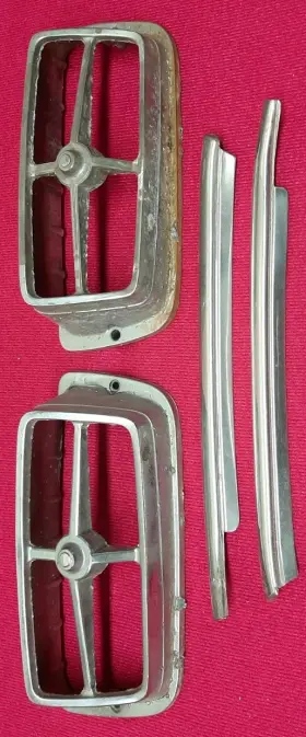 C9WB13237 FORD Turn Signal Light Bezels Shelby Mustang