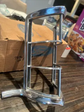 D3SZ-13212B FORD Nos Lh Parking Lamp Bezel Thunderbird #3