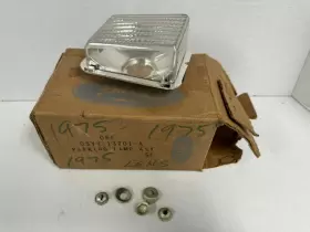 D5YY-13201-A FORD Nos Parking Lamp Lincoln Continental #3