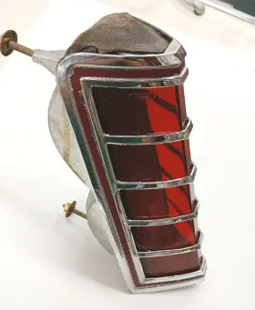 D7LY-13405A FORD Tail Light Lh Rear Lincoln