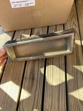 D7OB-15A225 FORD Squire Corner Turn Signal Fender Light
