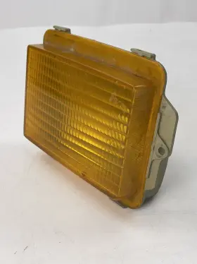 D9BB-13215-AA FORD Fairmont Right Light Turn Signal Lamp Park