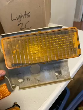 E1ZB-17A820-AA FORD Light Turn Signal Left Lh Mustang Park #2