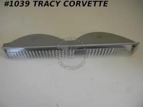 F1AZ-13200-A FORD Nos Right Turn Signal Lamp Lens Crown
