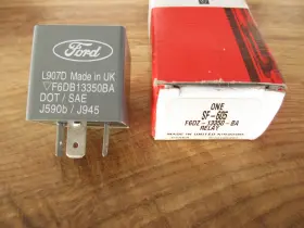 F6DZ-13350-BA FORD Nos Turn Signal Flasher Australia Falcon