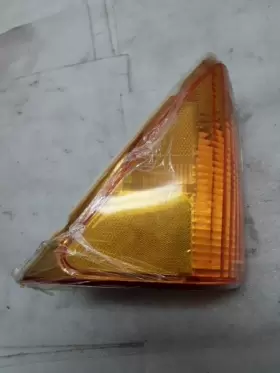 116-00745AR FORD TRUCK Right Lamp Turn Signal Aerostar Park