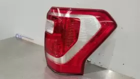 166-10386R FORD TRUCK Tail Light Lamp Right Passenger