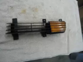 A5832 G.M Grille Turn Signal Lamp Corvette Park