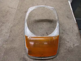 130552056 GENERAL MOTORS Benz Front Turn Signal 230 250