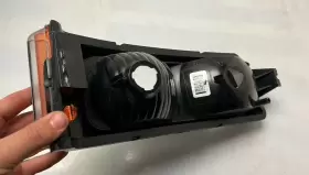 16530969 GENERAL MOTORS Left Front Turn Signal Chevy #3