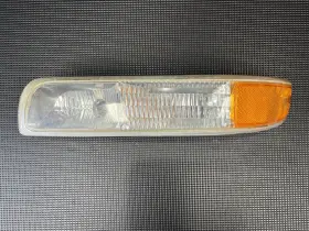 166-03528L GENERAL MOTORS Driver Signal Lamp Chevrolet Tahoe
