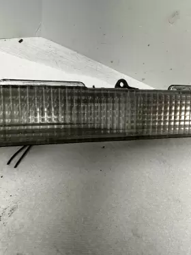 166-246A GENERAL MOTORS Turn Signal Parking Light Lamp Right #3