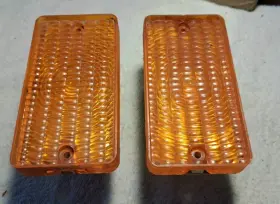 5965137 GENERAL MOTORS Parking Lights Amber Lens Housing Lamp #2