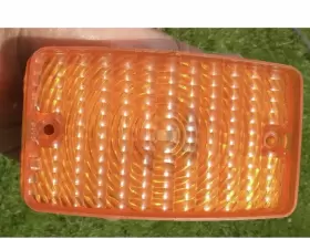 5965816 GENERAL MOTORS / CHEVROLET Grille Amber Turn Signal