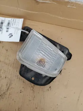 116-58207L GENERAL MOTORS FOREIGN Driver Corner Light Lamp