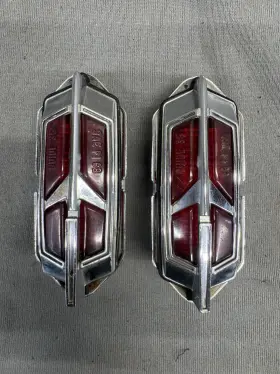 General Motors Gm 400841 1968-1969 Oldsmobile Cutlass 442 Eighty Eight Side Marker Turn Signal Light Lens